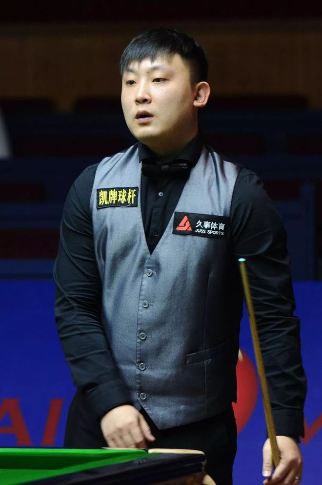 球员表现与 球员表现与